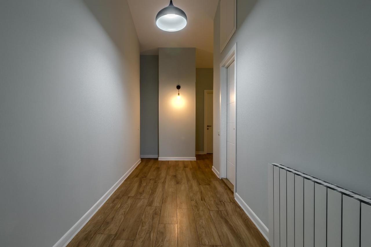 Modern Apartment In Old Tbilisi Bagian luar foto