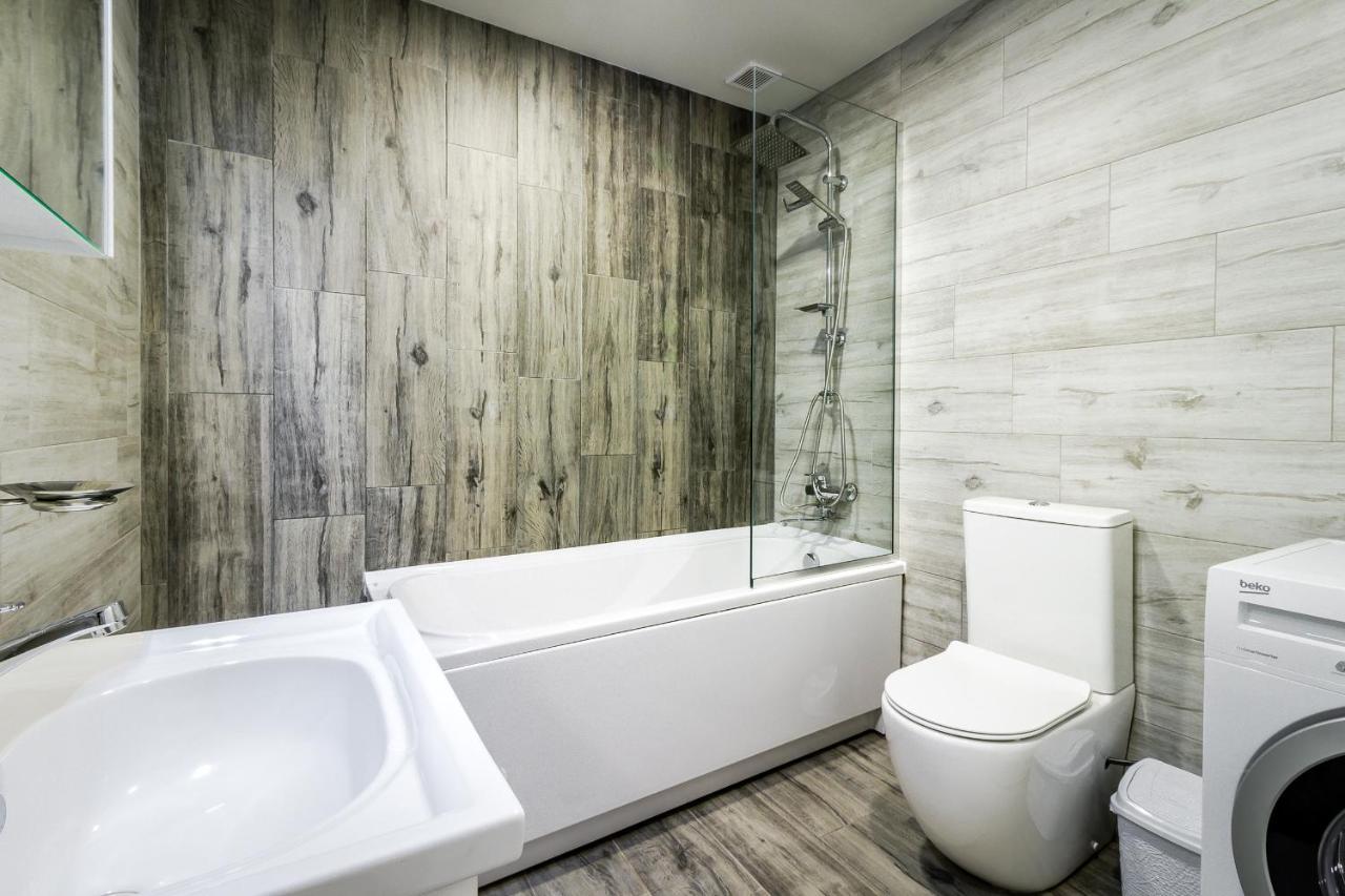 Modern Apartment In Old Tbilisi Bagian luar foto